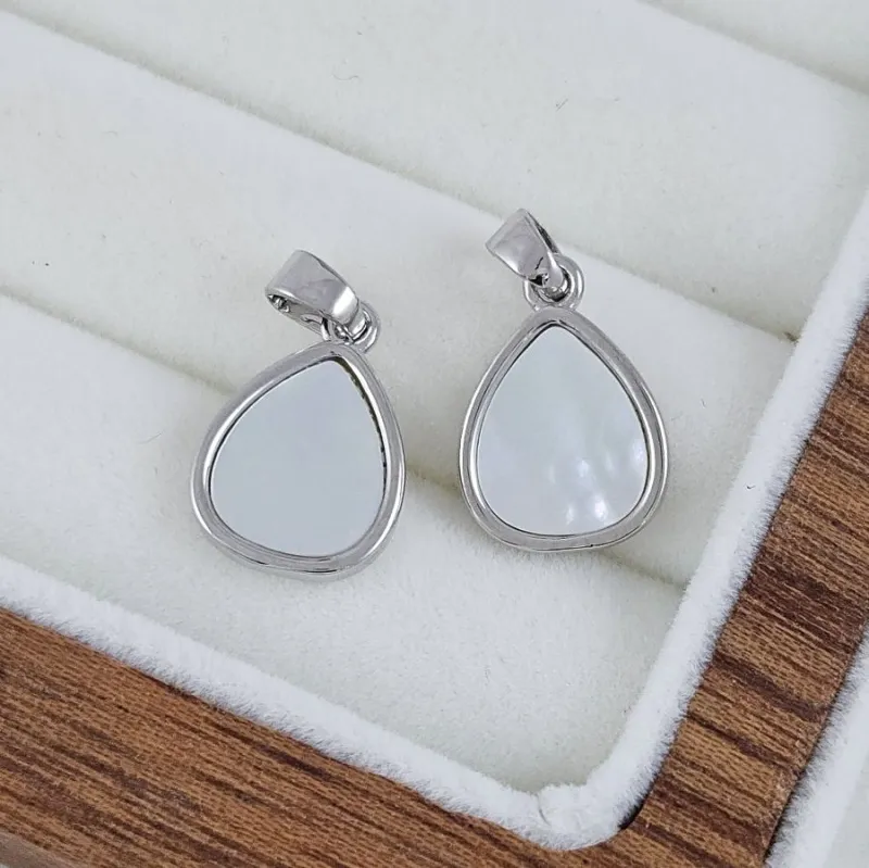 Подвеска Капля 14.4x10.2 мм с перламутром, родиевое покрытие (10287-Р) купить с доставкой по России | Интернет-магазин Viva Beads