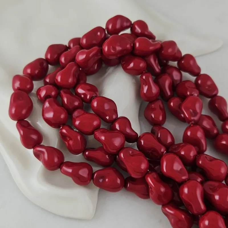 УЦЕНКА 1 шт. Жемчуг майорка 15х10.8х9.8 мм, форма капля барокко, красный (10210-К-УЦ)