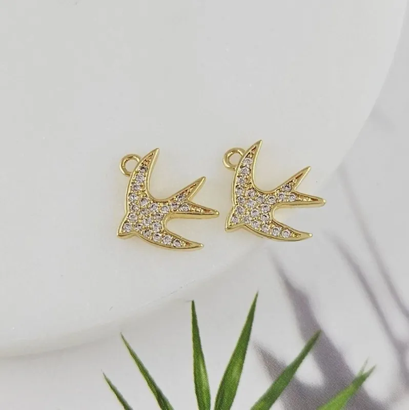 Подвеска Ласточка 13х11 мм с фианитами позолота 14К (10066-З) купить с доставкой по России | Интернет-магазин Viva Beads