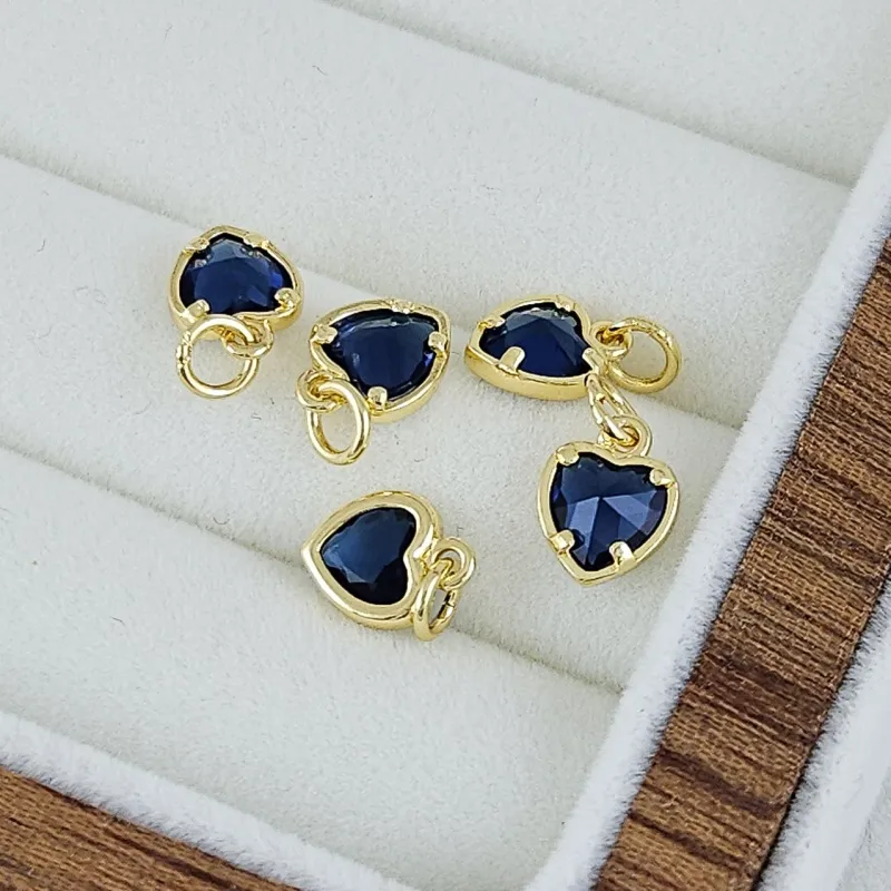 УЦЕНКА Подвеска Сердце с фианитом 6х8 мм синий, позолота 14К (8030-ЗСИН-УЦ)