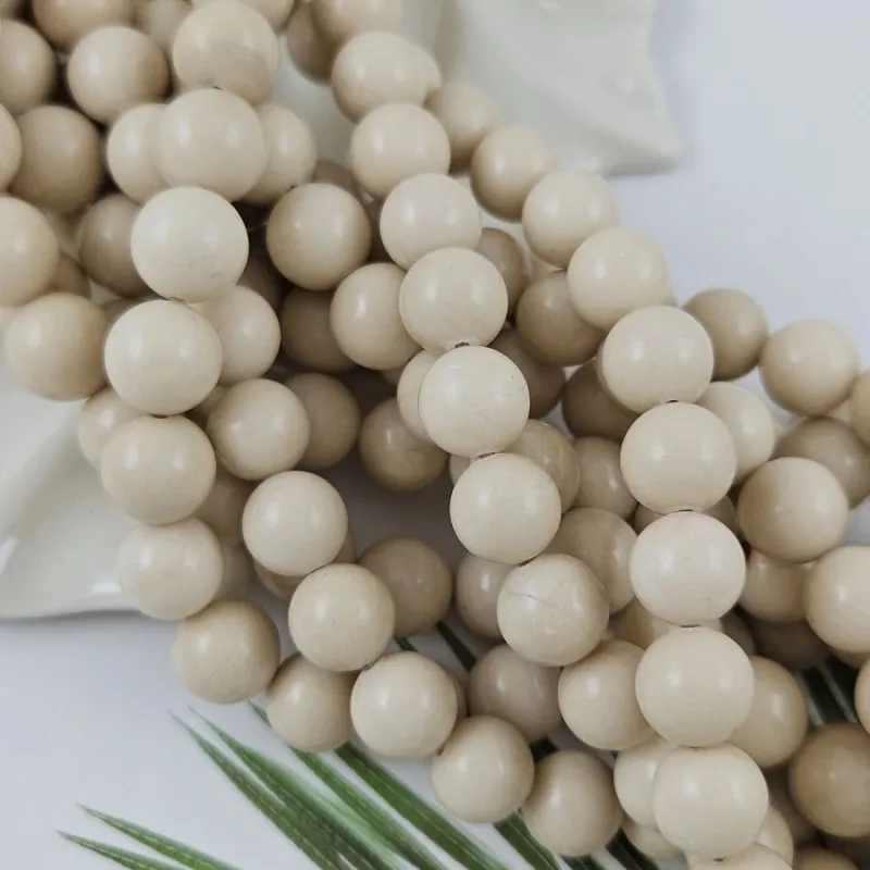 Нить 18 см Говлит натуральный ок. 10.5 мм, бусина гладкий шар (9996-10) купить в Воронеже | Заказать в интернет-магазине Viva Beads
