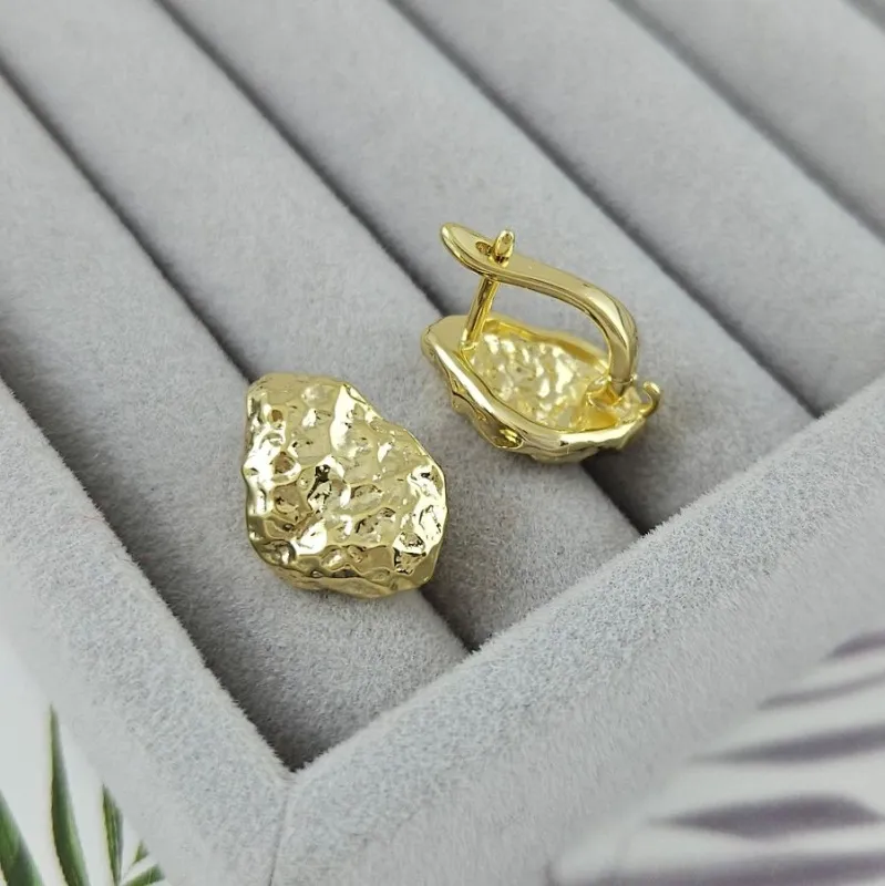 Швензы с английским замком 16.5х11.7 мм, позолота 14К (10087-З) швензы для серег купить с доставкой по России | Интернет-магазин Viva Beads