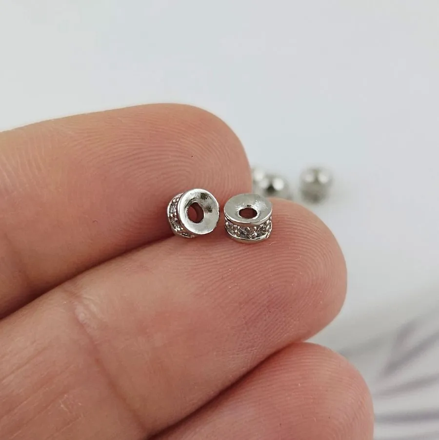 1 шт. Бусина разделитель 4.2х2.5 мм с фианитами, родиевое покрытие (9964-Р) купить в Воронеже | Заказать в интернет-магазине Viva Beads
