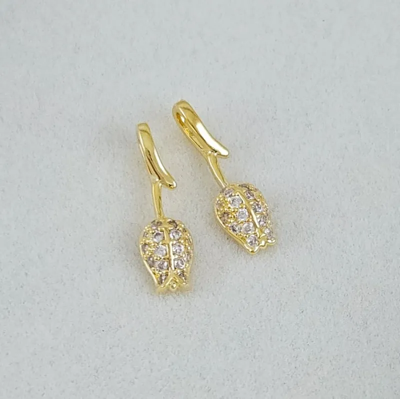 Подвеска Цветок 15.7х4.6 мм с фианитами, позолота 14К (10223-З) купить с доставкой по России | Интернет-магазин Viva Beads