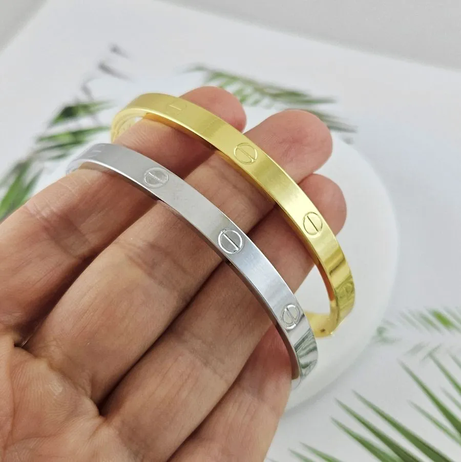 Браслет жесткий 63х57х5.5 мм, родиевое покрытие (10034-Р) купить с доставкой по России | Интернет-магазин Viva Beads