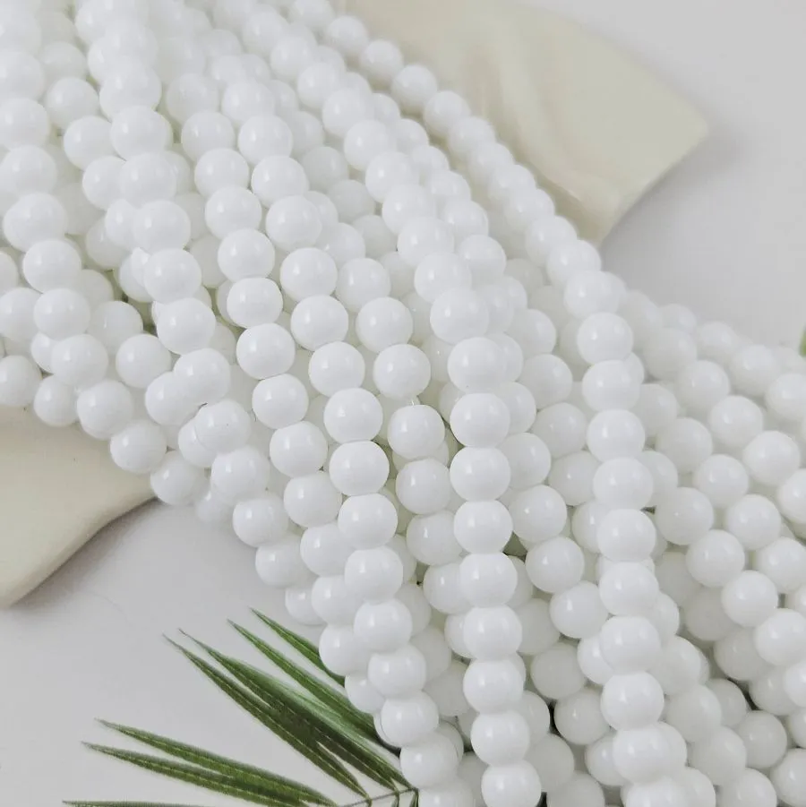 Нить 38 см Агат белый, имитация, бусина 6 мм, гладкий шар (6864-6) для бижутерии купить с доставкой по России | Интернет‑магазин Viva Beads
