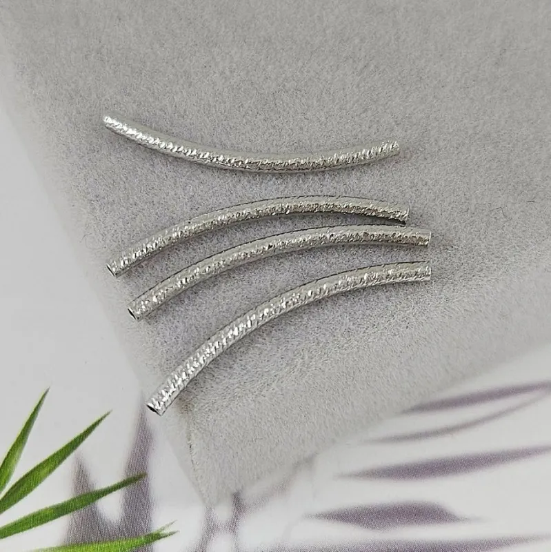 Бусина трубочка 30x1.9 мм, текстурированная, родиевое покрытие (9972-30-Р) купить в Воронеже | Заказать в интернет-магазине Viva Beads
