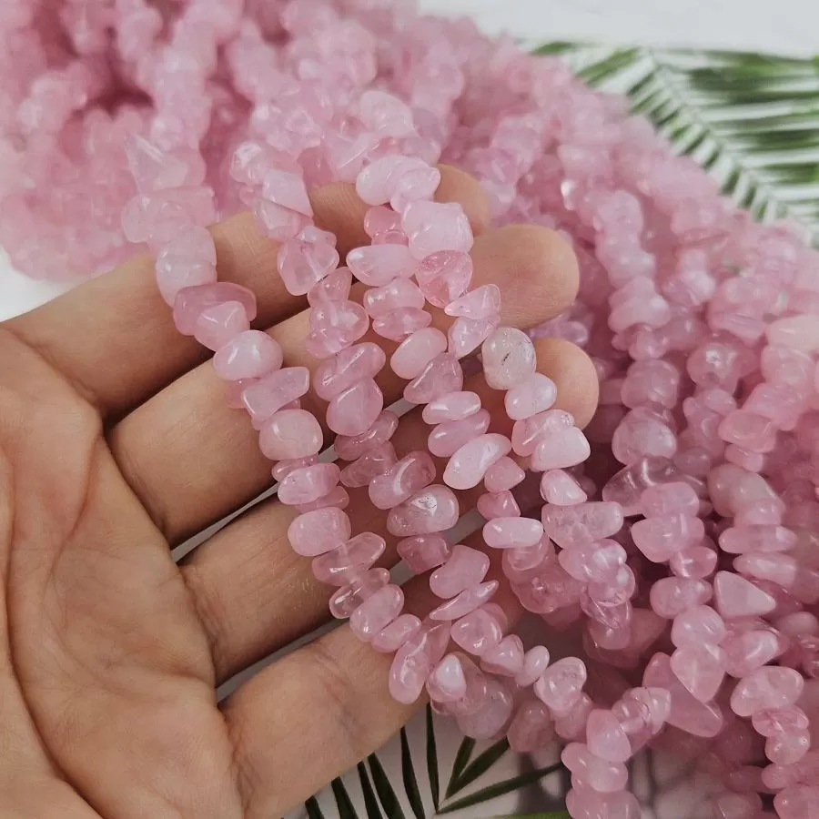 Нить 80 см Розовый кварц натуральный тонированный крошка 5-8 мм (5593) купить в Воронеже | Заказать в интернет-магазине Viva Beads
