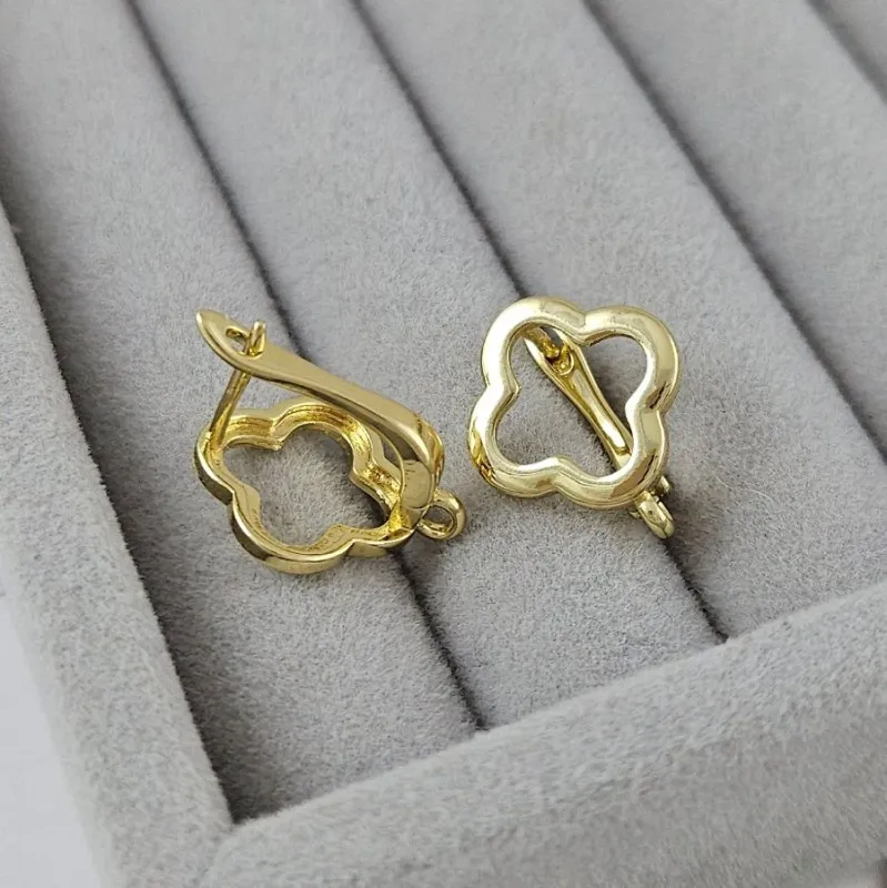 Швензы Клевер 16.3х13.8 мм с английским замком, позолота 14К (9957-З) купить в Воронеже | Заказать в интернет-магазине Viva Beads
