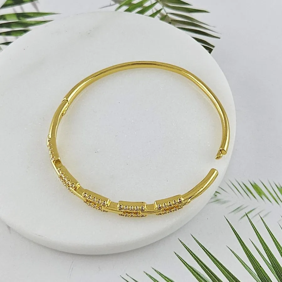 Браслет жесткий 66х56х6.3 мм, позолота 14К (10033-З) купить с доставкой по России | Интернет-магазин Viva Beads