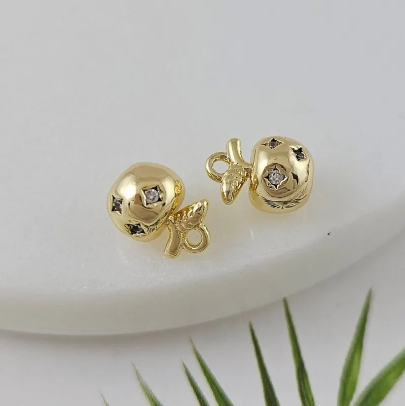 Подвеска Яблоко 9.7x7.1 мм с фианитами, позолота 14К (9953-З)