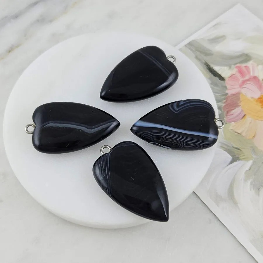 Черный агат подвеска кулон сердце ок. 40х25.5х9 мм (10001-ЧА) для бижутерии купить с доставкой по России | Интернет‑магазин Viva Beads
