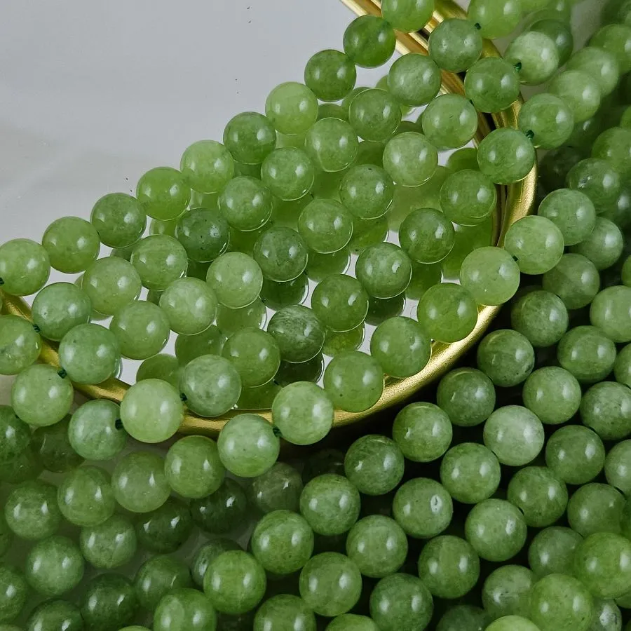 Нить 19 см Жадеит натуральный ок. 8 мм бусины гладкий шар, светло-зеленый (10278-8) для бижутерии купить с доставкой по России | Интернет‑магазин Viva Beads
