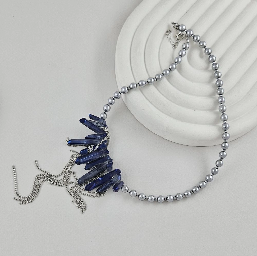 Мастер-класс по созданию украшения своими руками «Чокер из гематита и кварца»