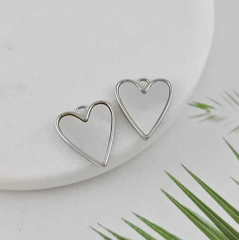 Подвеска Сердце 16.5х14.2 мм с перламутром, родиевое покрытие (10024-Р)