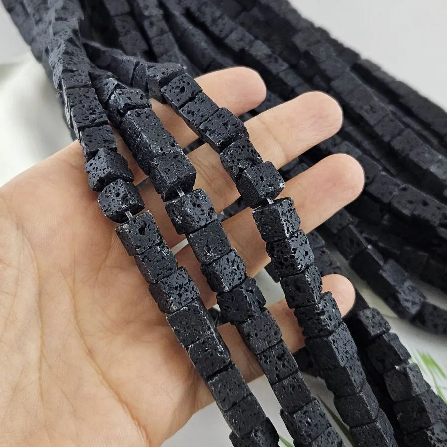 Нить 19 см Лава натуральная бусины куб ок. 8.5 мм черный (4559-8) купить в Воронеже | Заказать в интернет-магазине Viva Beads
