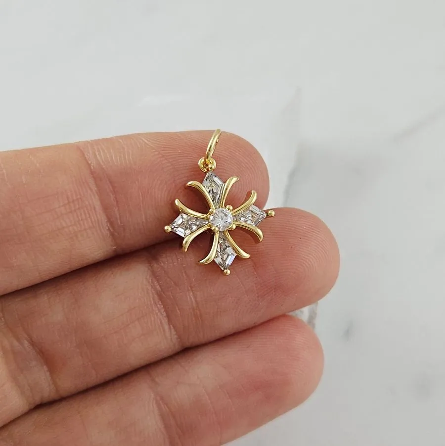 Подвеска Крест с фианитами 15.3x14.2 мм, позолота 14К (10117-З) купить с доставкой по России | Интернет-магазин Viva Beads