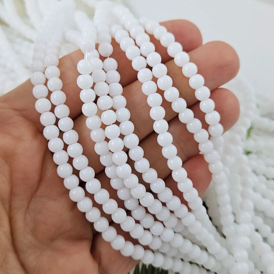 Нить 38 см Агат белый, имитация, бусина 4 мм, гладкий шар (6864-4) для бижутерии купить с доставкой по России | Интернет‑магазин Viva Beads
