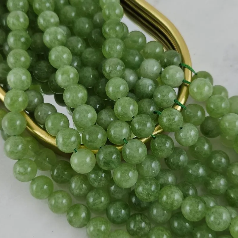 Нить 19 см Жадеит натуральный ок. 10 мм бусины гладкий шар, светло-зеленый (10278-10) для бижутерии купить с доставкой по России | Интернет‑магазин Viva Beads

