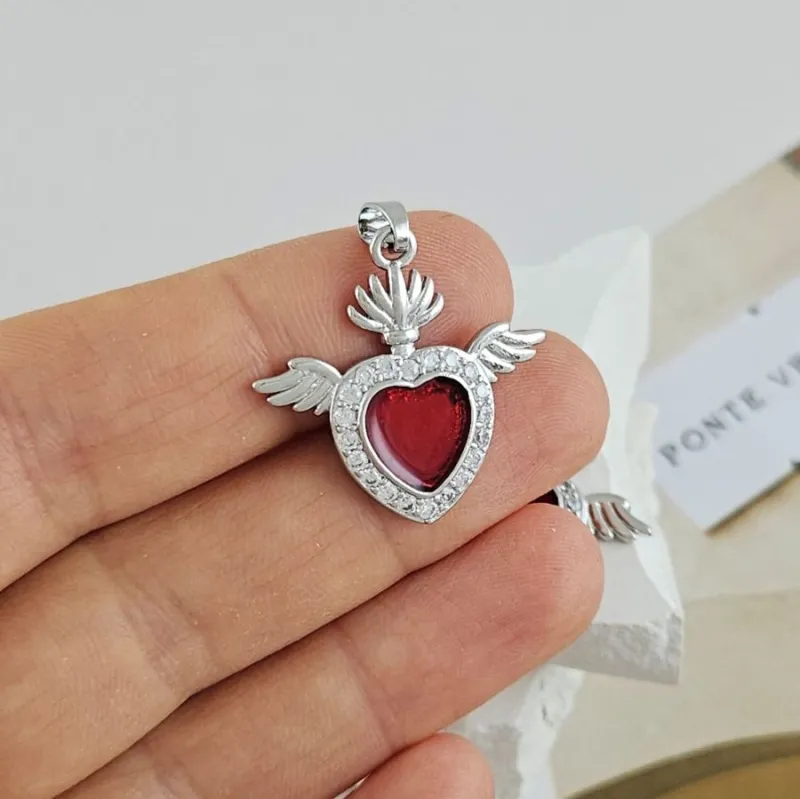 Подвеска Сердце 24.4x25 мм красная эмаль, фианиты, родиевое покрытие (9588-Р) купить с доставкой по России | Интернет-магазин Viva Beads