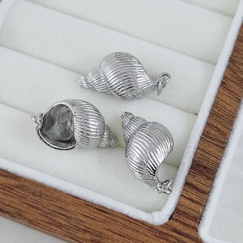 Подвеска кулон Ракушка 22.8x12.4 мм, родиевое покрытие (10284-Р) купить с доставкой по России | Интернет-магазин Viva Beads