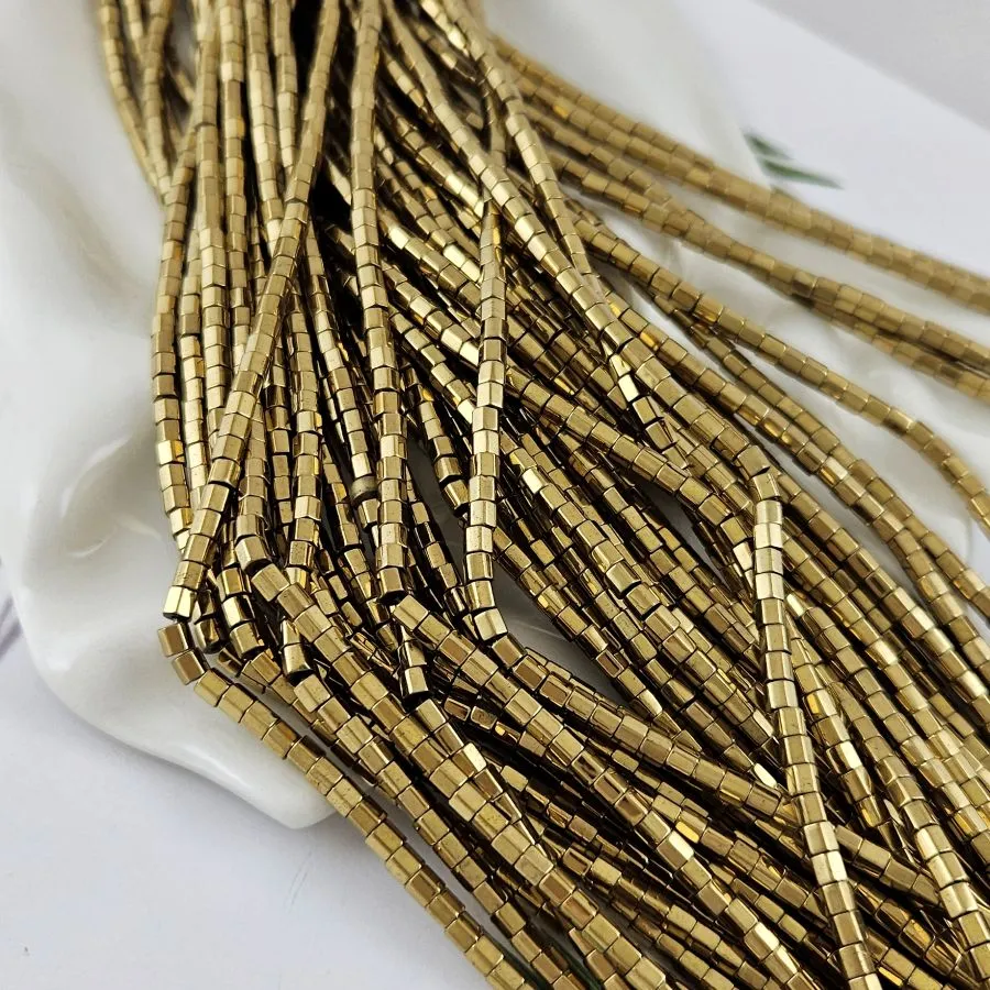 Нить 39 см Гематит многогранник 3х2.9 мм цвет античное золото (6997-3-АЗ) купить в Воронеже | Заказать в интернет-магазине Viva Beads
