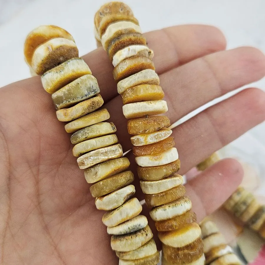 1 шт. Янтарь натуральный 12-14х3-6 мм диски необработанные (10150) для бижутерии купить с доставкой по России | Интернет‑магазин Viva Beads
