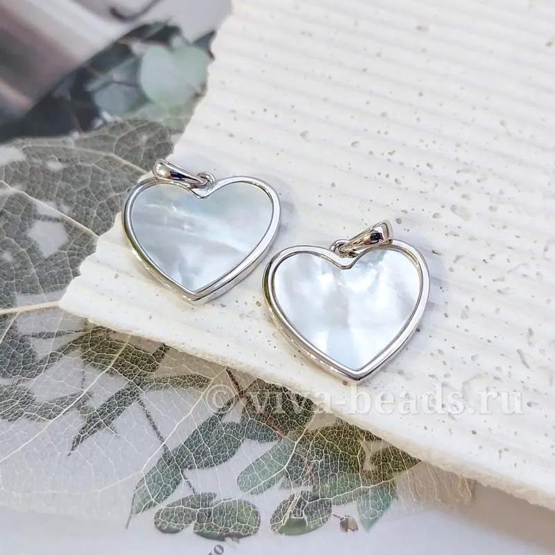 УЦЕНКА Подвеска Сердце с перламутром 19х20 мм родиевое покр. (6924-Р-УЦ)