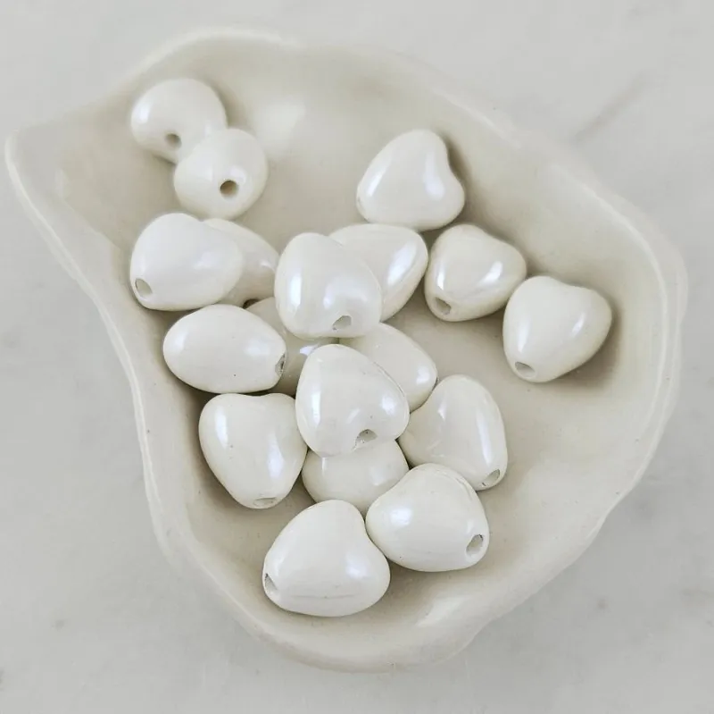 1 шт. Бусина Сердце 12 мм белый, керамика (6436-Б) купить с доставкой по России | Интернет-магазин Viva Beads