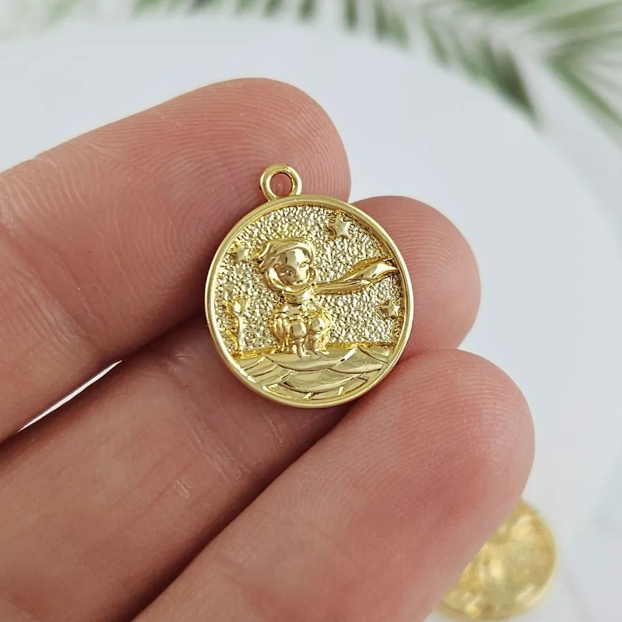 Подвеска Маленький принц 17x14.7 мм позолота 14К (10065-З) купить с доставкой по России | Интернет-магазин Viva Beads