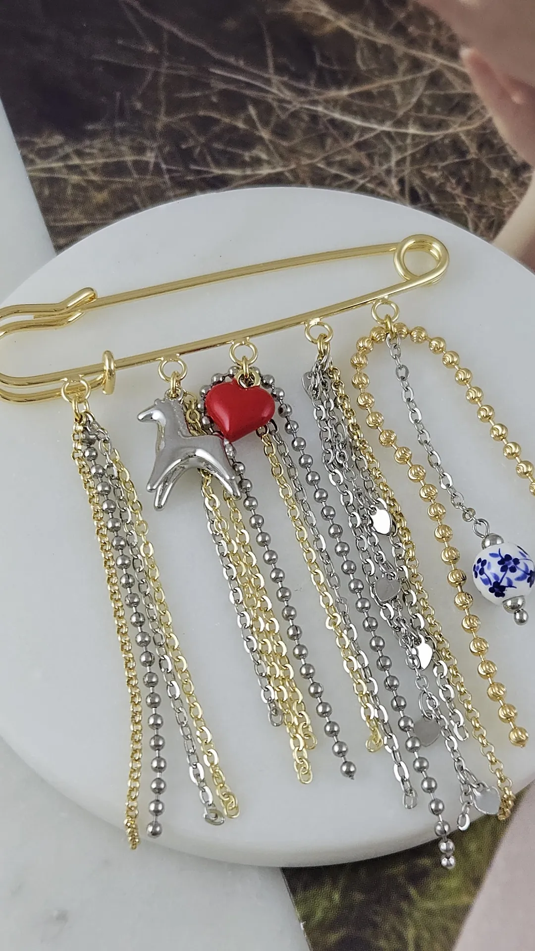 Русский стиль — набор материалов для создания актуальной броши с цепями (НАБОР-77) купить с доставкой по России | Интернет-магазин Viva Beads