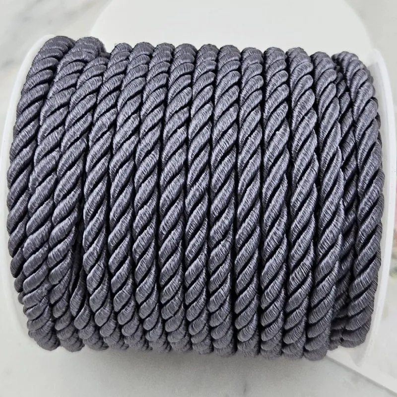 50 см Шнур витой нейлоновый ок. 5 мм серый (10166-СЕР) купить с доставкой по России | Интернет-магазин Viva Beads