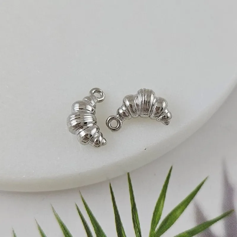 Круассан 12.6x7.3х4.6 мм, родиевое покрытие (9952-Р)