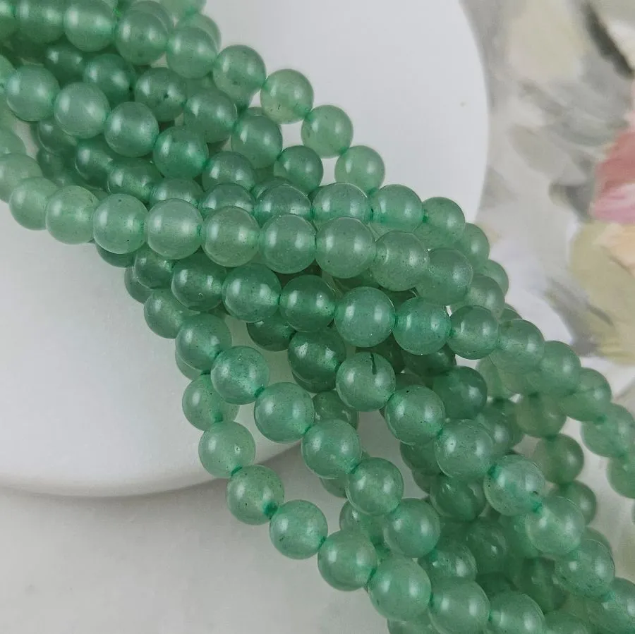 Нить 37 см Авантюрин натуральный ок. 6.3 мм бусины гладкий шар, зеленый (10156-6) для бижутерии купить с доставкой по России | Интернет‑магазин Viva Beads
