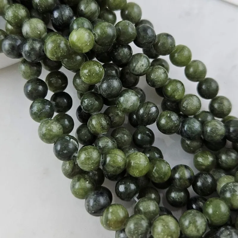 Нить 37 см Нефрит тайванский ок. 6.7 мм бусины гладкий шар (9784-6) для бижутерии купить с доставкой по России | Интернет‑магазин Viva Beads
