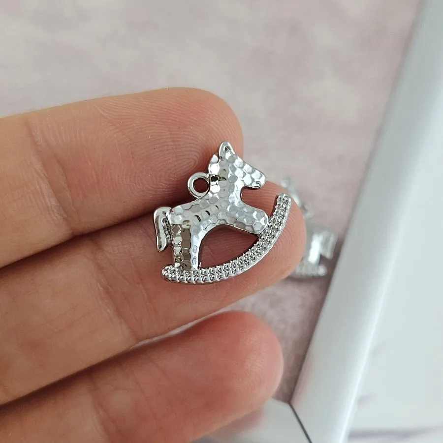 Подвеска Лошадь 12.6x17.4х мм, цвет платина (10084-П) купить с доставкой по России | Интернет-магазин Viva Beads