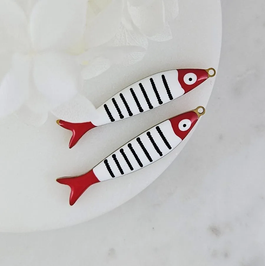 Подвеска Рыба 39.5х7.7х3.3 мм с эмалью, сталь в позолоте 18К (10208-Ч) купить с доставкой по России | Интернет-магазин Viva Beads