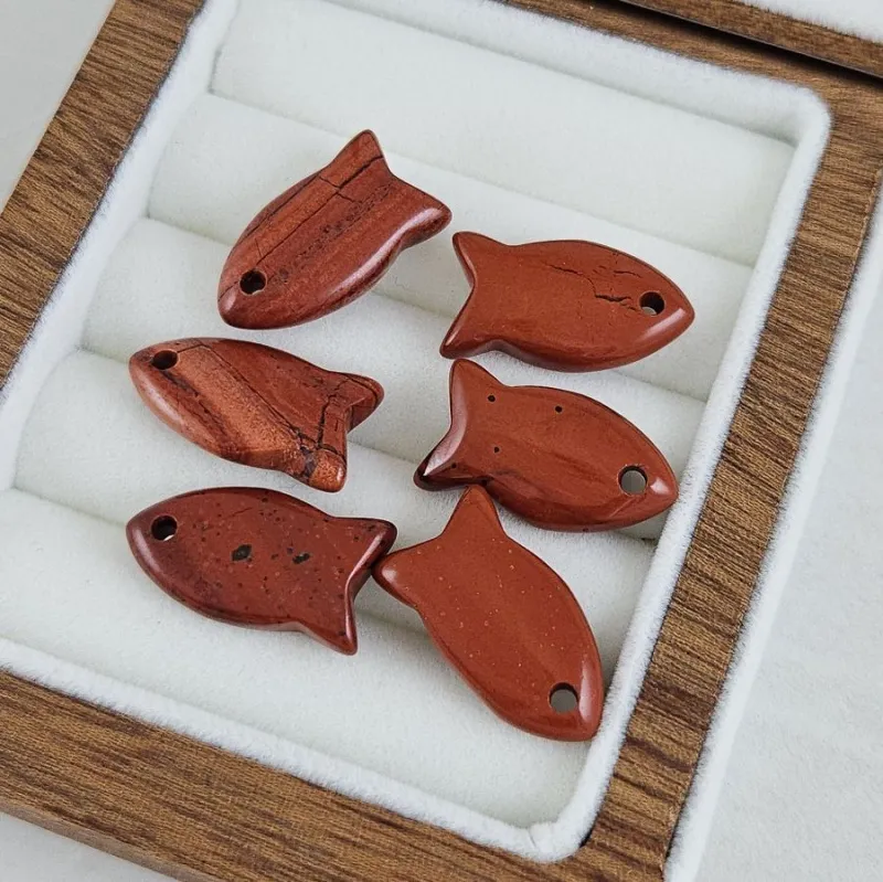 УЦЕНКА Подвеска Рыба 22х11.6х5.9 мм, красная яшма (9191-КЯ-УЦ) - фурнитура для бижутерии