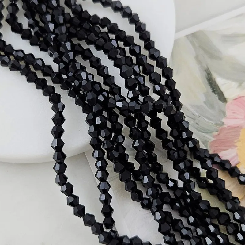 Нить 31 см Хрустальные бусины биконус ок. 4 мм, черный (8462-4-Ч) купить с доставкой по России | Интернет-магазин Viva Beads