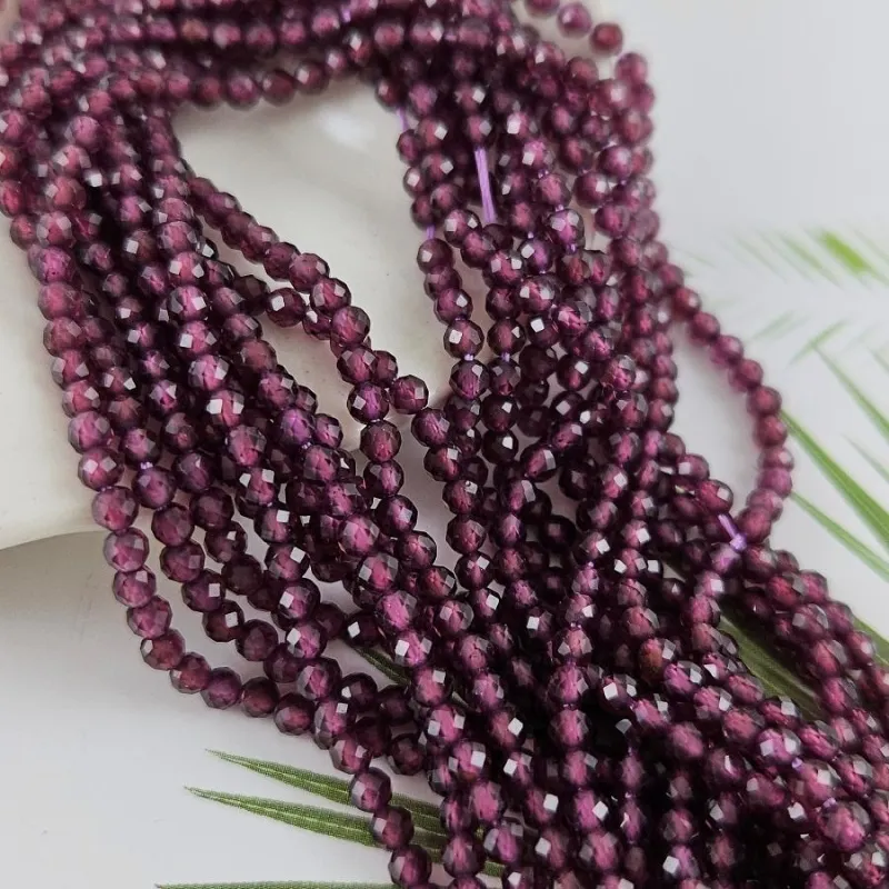 Нить 39 см Гранат натуральный ок. 3 мм граненые бусины (5600) купить в Воронеже | Заказать в интернет-магазине Viva Beads
