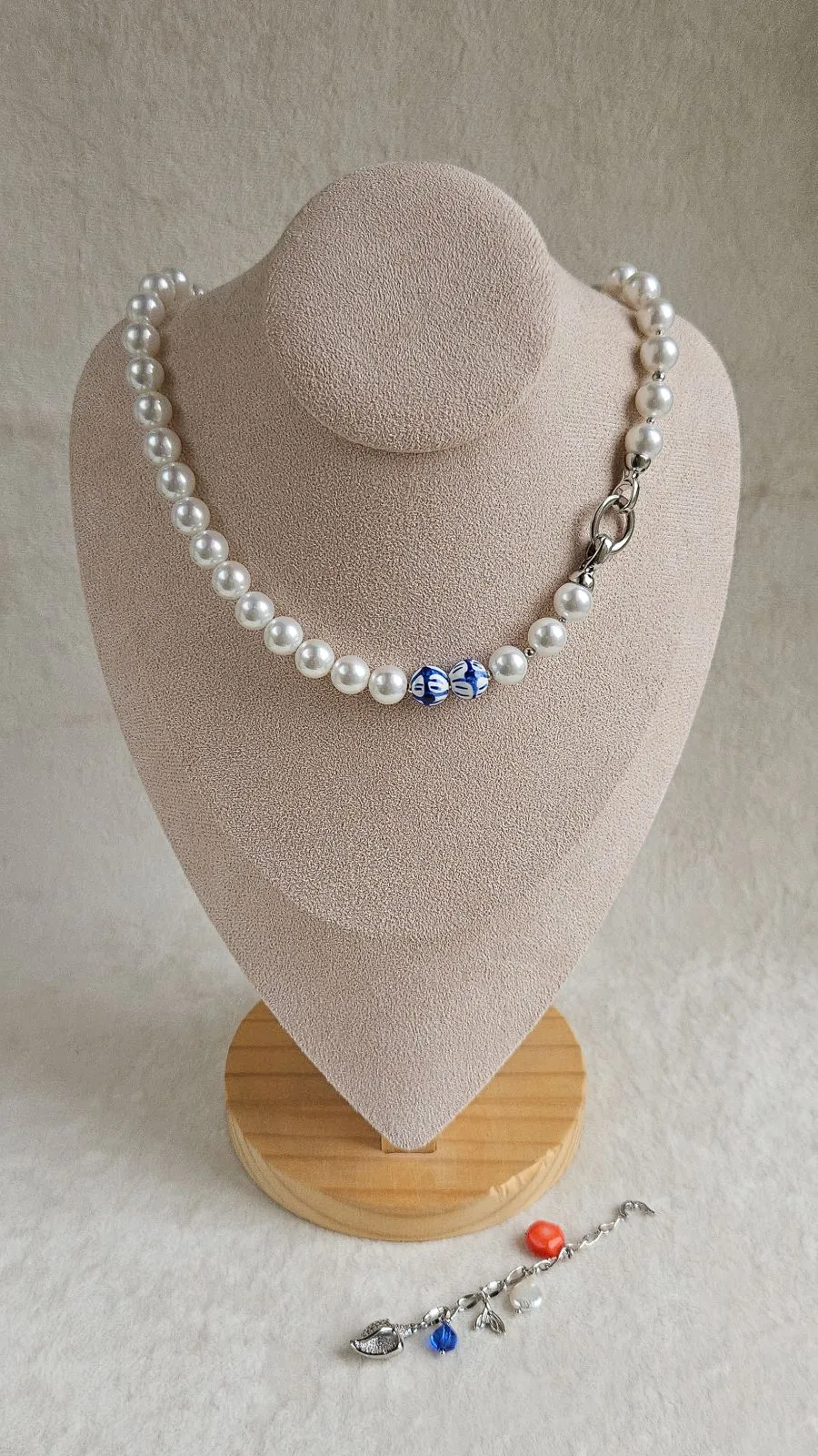 Колье-галстук из Майорки, коралла и керамики в морском стиле, набор материалов (НАБОР-88)