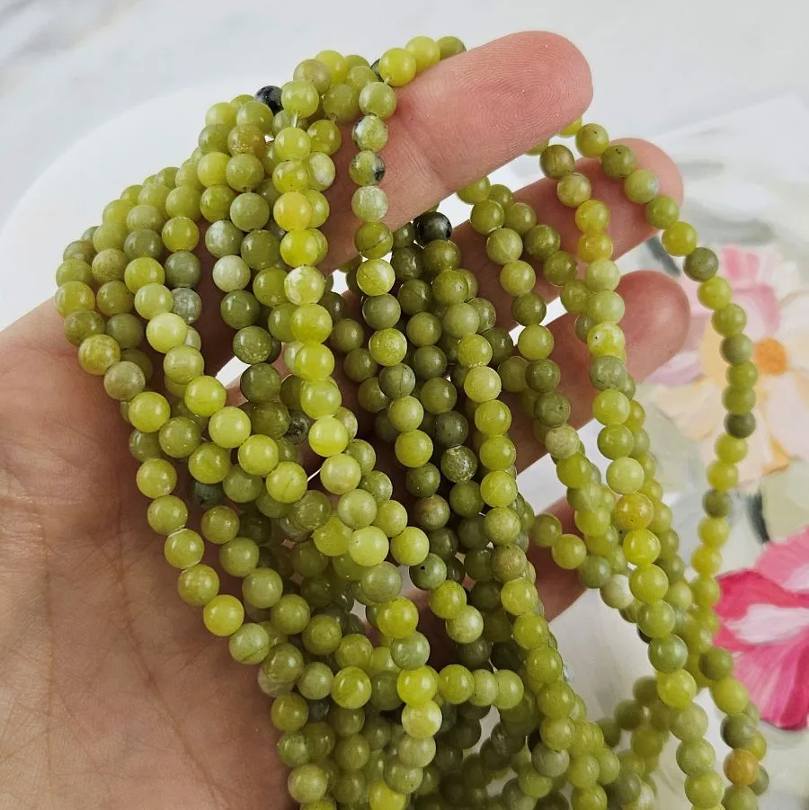 Нить 37 см Нефрит тайванский ок. 4.7 мм бусины гладкий шар (9784-4) для бижутерии купить с доставкой по России | Интернет‑магазин Viva Beads
