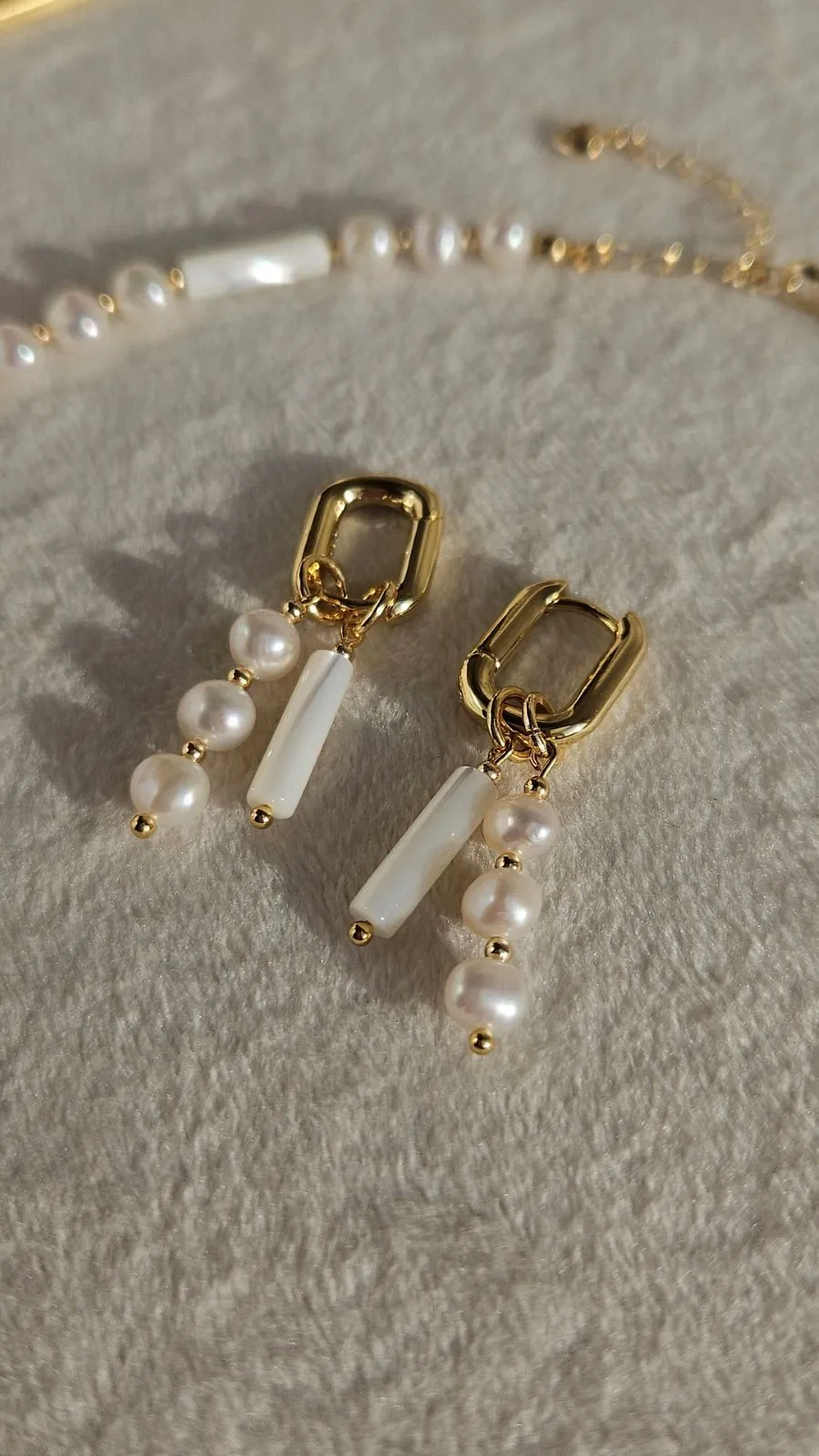 Белый шелк — набор для создания украшений из натурального жемчуга и перламутра (НАБОР-74) купить с доставкой по России | Интернет-магазин Viva Beads