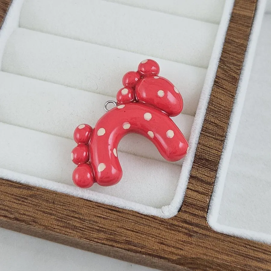 Подвеска Лошадка ручной работы 30x27х9.6 мм, клубничный (10280-КЛУБ) купить с доставкой по России | Интернет-магазин Viva Beads