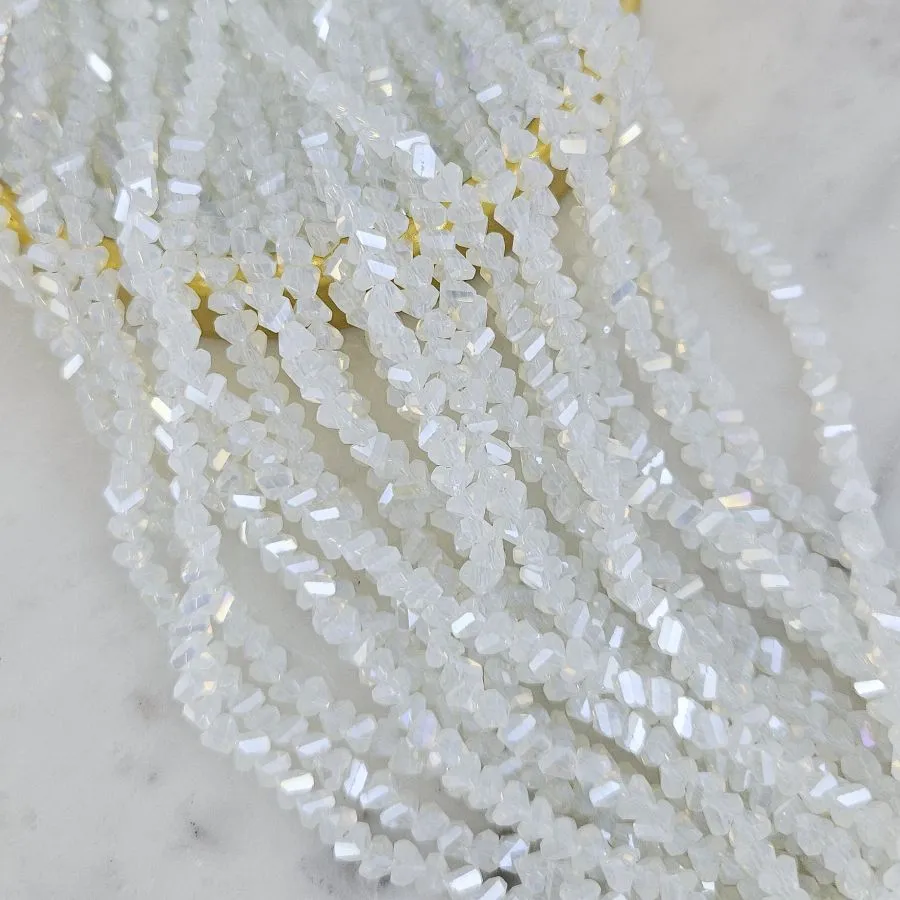 Нить 33 см Бусины хрустальная крошка ок. 4 мм опаловый АВ (7338-4-ОПАЛАВ) купить с доставкой по России | Интернет-магазин Viva Beads