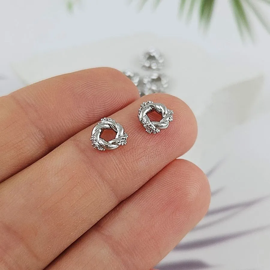 Бусина разделитель с фианитами 6.4x2 мм, внутр. d 3 мм, родиевое покрытие (9975-Р) купить в Воронеже | Заказать в интернет-магазине Viva Beads
