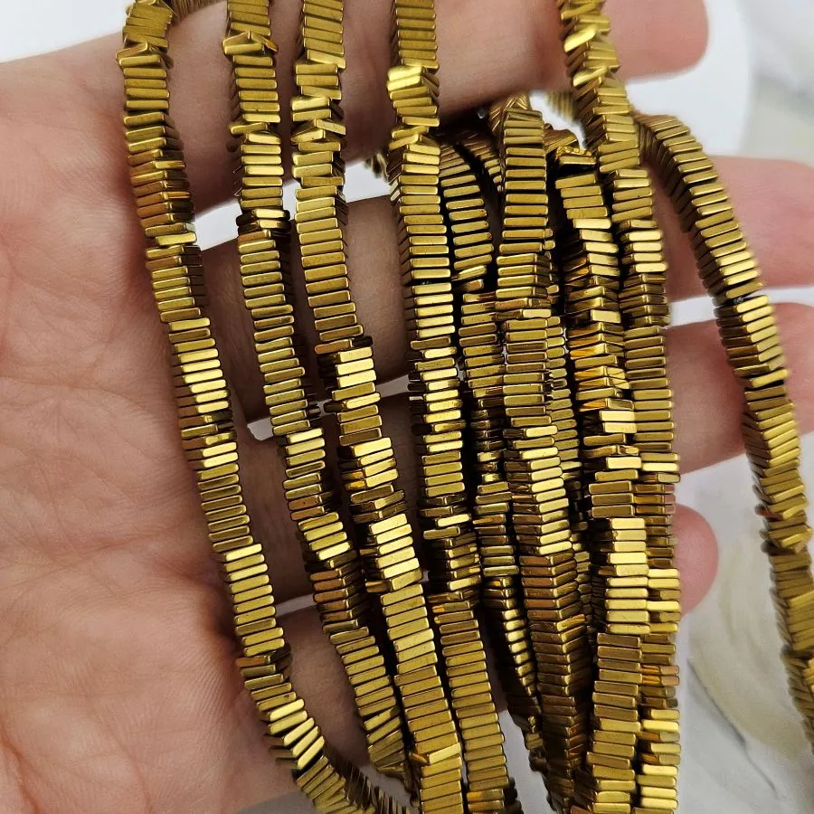 Нить 19 см Гематит, гематин 4х1 мм бусины плоский квадрат, цвет античное золото (7896-4) для бижутерии купить с доставкой по России | Интернет‑магазин Viva Beads
