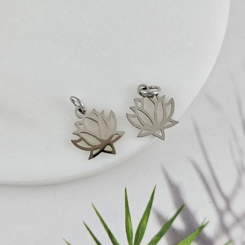 Подвеска Лотос 14х12 мм нержавеющая сталь (7921-С) купить с доставкой по России | Интернет-магазин Viva Beads