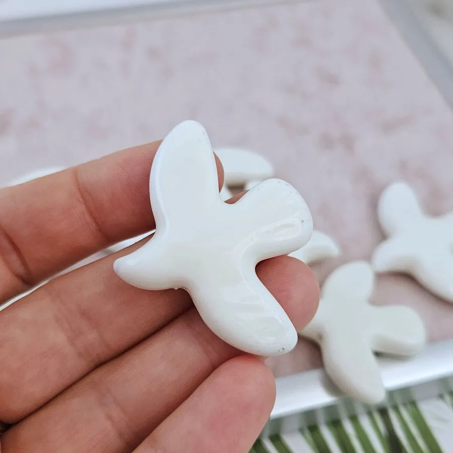 УЦЕНКА Бусина Голубь, птица 33х42 мм белый, керамика (9826-БЕЛ-УЦ) купить в Воронеже  | Заказать в интернет-магазине Viva Beads
