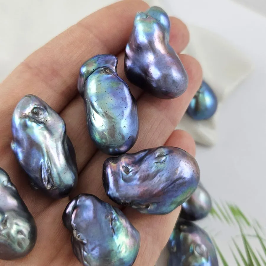 1 шт. Жемчуг барочный крупный 22-33х13-15 мм темный (1011-Б) купить в #REGION_P# | Заказать в интернет-магазине Viva Beads
